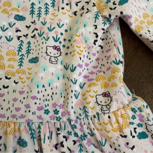 2022 Tea Collection x Hello Kitty & Friends Sanrio Yellow LS A Line Dress Size 3 - Picture 5 of 10